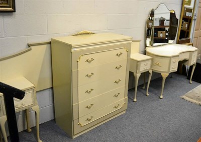 Lot 1077 - A modern three piece bedroom suite in the French taste