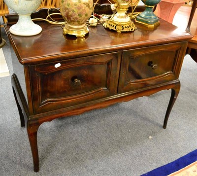 Lot 1115 - A mahogany side table together with a sideboard of small proportions