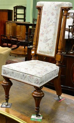 Lot 1261 - A late Victorian nursing chair