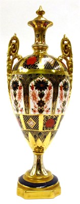 Lot 79 - A Royal Crown Derby Imari covered urn, pattern number 1128