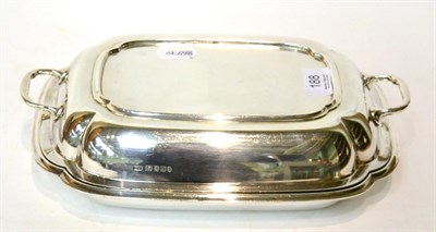 Lot 188 - A silver tureen and cover