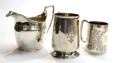 Lot 280 - A George III silver cream jug, by W.A. London 1806, Greek key detail; together with a Georgian...