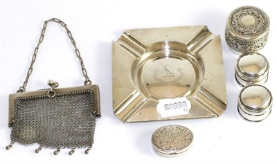 Lot 364 - A silver ash tray, mesh purse and four silver boxes