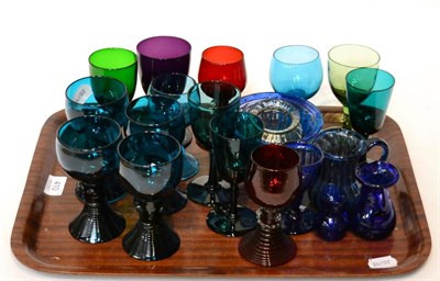 Lot 410 - A tray of 19th century coloured glass