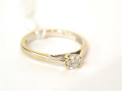 Lot 548 - An 18ct white gold diamond solitaire ring, 0.20 carat approximately, finger size I