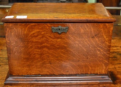 Lot 609 - An oak cased stationary box