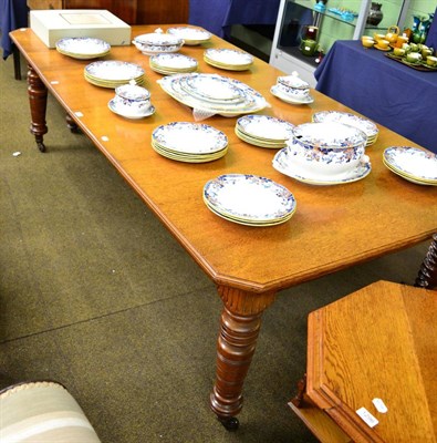 Lot 1297 - A late Victorian oak extending dining table