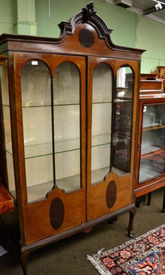 Lot 1318 - A mahogany display cabinet