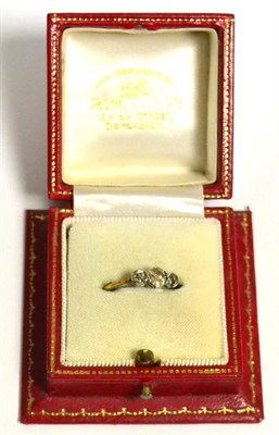 Lot 41 - An 18 carat gold diamond three stone ring