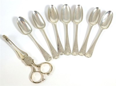 Lot 71 - A set of seven George II/III silver shell back coffee spoons, Ebenezer Coker, circa 1750/60;...