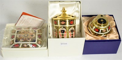 Lot 135 - Three pieces of Royal Crown Derby Imari including a cigarette lighter, jam pot and cigarette box