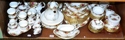 Lot 209 - A Royal Albert ";Old Country Roses"; tea/dinner service