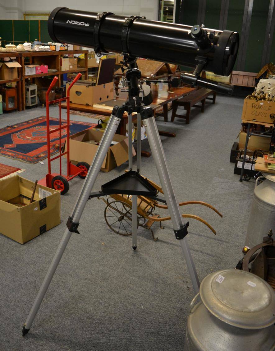 Lot 1056 - Orion Space Probe 130mm EQ Equatorial Newtonian Reflector Telescope in original box with tripod and