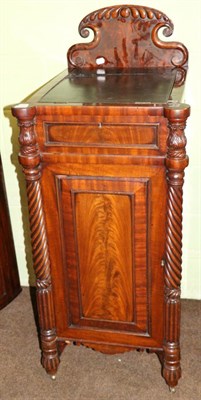 Lot 1249 - An early 19th century mahogany clerks desk