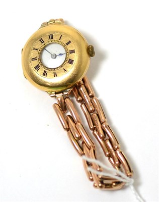 Lot 103 - A lady's wristwatch with case stamped '9C'