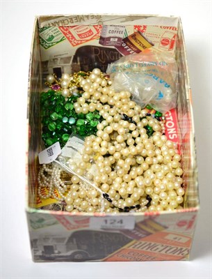 Lot 124 - Cultured pearls, simulated pearls and other jewellery