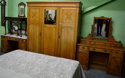 Lot 1367 - Aesthetic movement three piece bedroom suite comprising of a wardrobe, dressing table and washstand