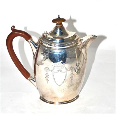 Lot 114 - A silver water pot