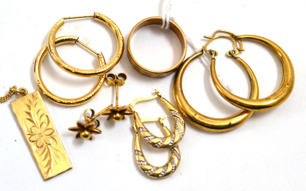 Lot 229 - A group of 9ct gold jewellery including earrings, band ring, pendant on chain etc