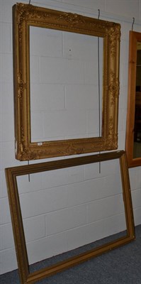 Lot 1105 - Two gilt picture frames