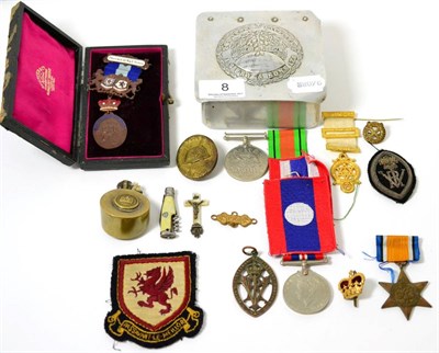 Lot 8 - Various medals, Masonic medallions, French lighter etc (qty)