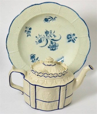 Lot 160 - A Worcester gillyflower soup plate and a Castleford type teapot