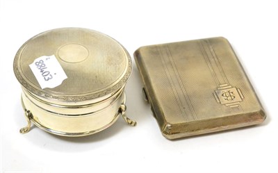 Lot 351 - A silver trinket box, cigarette case and thimble