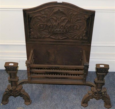 Lot 1078 - A cast iron fire insert