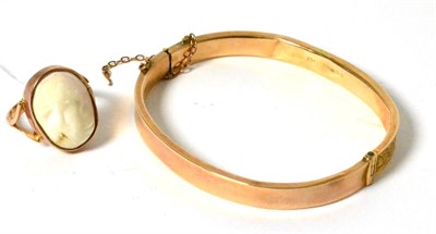 Lot 49 - A 9ct gold cameo ring and a 9ct gold bangle