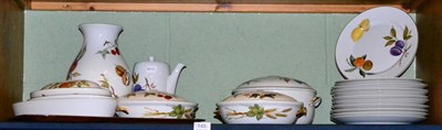 Lot 149 - A quantity of Royal Worcester Evesham tea and dinner wares (two shelves)