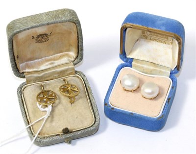 Lot 264 - A pair of Maltese cross earrings, stamped '18CT' and a pair of mabe pearl earrings