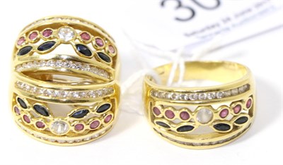 Lot 306 - Stone set ring, finger size Q1/2 with matching earrings, stamped '750'