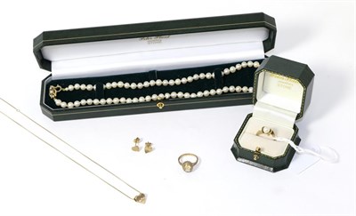 Lot 311 - A 9ct gold diamond set heart shaped pendant and earring set, a 9ct gold cultured pearl ring, a...