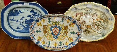 Lot 413 - An early 19th century Chinese porcelain blue and white drainer plate; Minton pottery plate...