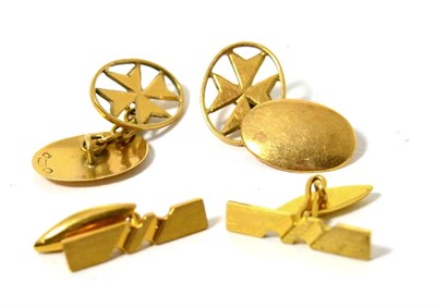 Lot 441 - A pair of Maltese cross cufflinks, stamped 'C18' and a pair of gilt cufflinks, stamped '925'