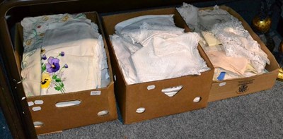 Lot 1021 - A large quantity of assorted linen and lace, in three boxes