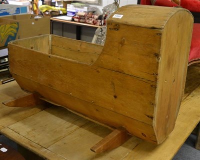 Lot 1090 - A Victorian pine cradle