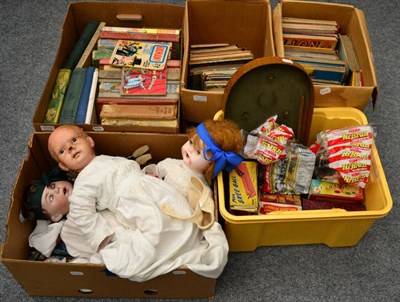 Lot 1113 - A quantity of toys and games including a Muffin Junior puppet, marbles, play worn cars, dolls,...