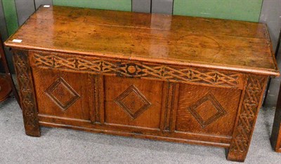 Lot 1283 - A Georgian oak coffer