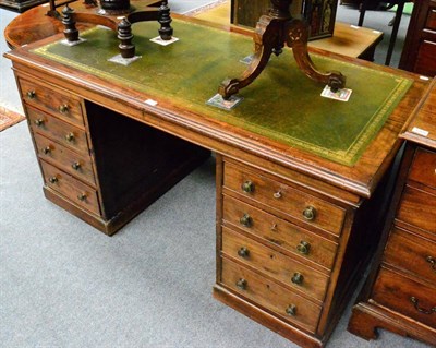 Lot 1307 - An early 20th century mahogany pedestal desk