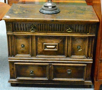 Lot 1316 - A small oak chest of drawers in 17th century style