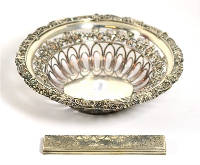 Lot 16 - An Old Sheffield plate basket pierced with fruiting vines; and a Victorian silver jar lid