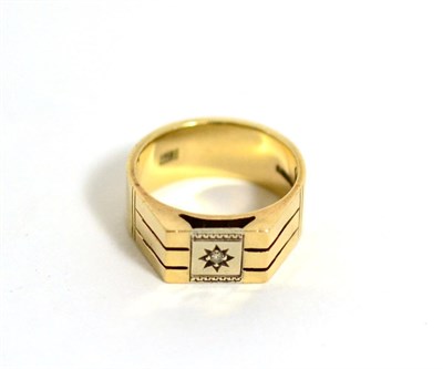 Lot 91 - A 9 carat gold diamond set ring