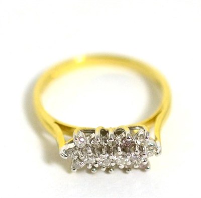 Lot 371 - An 18 carat gold diamond cluster ring, total estimated diamond weight 0.25 carat approximately,...