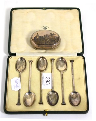 Lot 393 - A Russian silver and niello small purse; and a set of six silver teaspoons in a fitted case