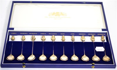 Lot 461 - The American Royal Family spoons, a set of ten silver spoons the terminals as British Kings and...