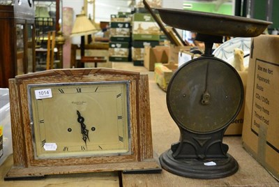 Lot 1014 - An Art Deco oak mantel clock signed Croydon & Sons, Ipswich; and a large set of Salters...