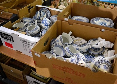 Lot 1057 - A large quantity of Wood & Sons Yuan pattern blue and white dinner and tea wares (3 boxes)