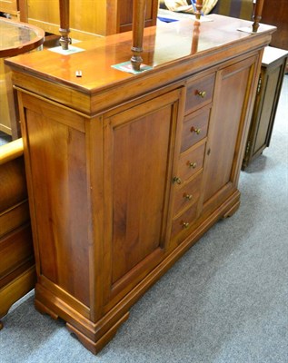 Lot 1153 - A modern sideboard