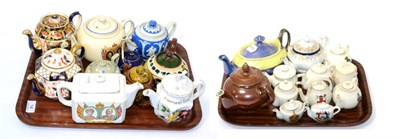 Lot 14 - A collection of teapots, including Cantonese etc (three trays)